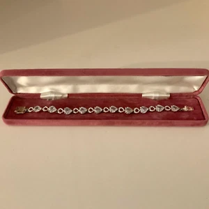 Monet silver tone link chain heart rhinestone crystal tennis bracelet - Picture 1 of 11