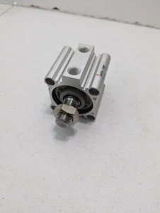 SMC CDQ2B50-20DMZ / CDQ2B5020DMZ (NEW OLD STOCK NO BOX) - Picture 1 of 3