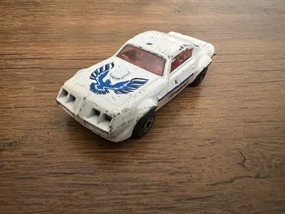 Pontiac Firebird blanco superrápido de colección hecho en Macao 1979 Foto 1 de 4