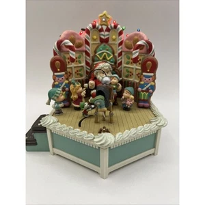 Enesco Christmas Village”Jolly Old St. Nicholas” Musical W/ Lights 1991 Vtg READ - Picture 1 of 17