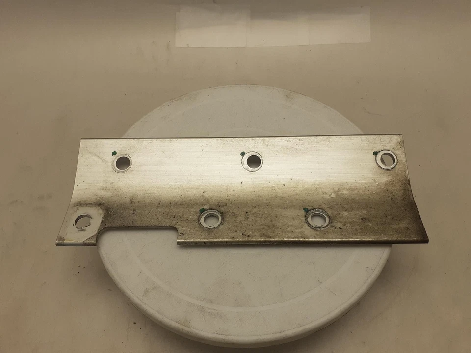 LOTUS EVORA Bracket 2010-2021 CHASSIS MOUNT LH  - image 1 of 4