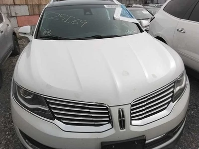 (LOCAL PICKUP ONLY) Hood Fits 16-18 MKX 3030176 Foto 1 de 4