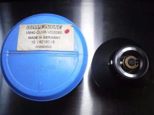 Valenite VDI50 to VM40 Clamping Unit VM40-QLNR-VDI5060 (LOC1652) - Picture 1 of 5