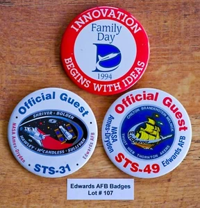 Lote #107 STS-31 STS-49 VINTAGE 1980-1990 Edwards AFB NASA 3 BOTONES PIN - Imagen 1 de 5