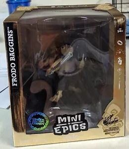 LOTE WETA Wroskhop Mini Epics 31 Frodo Bolsón SDCC Exclusiva Guarida de Shelob Sin usar y en caja - Imagen 1 de 7