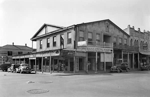 Victoria, Texas in the 1930s POSTER 24 X 18 Inches WALL ART - Picture 1 of 2
