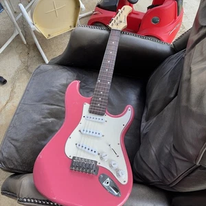 Used Baltimore 6 String Electric Guitar Pink - Picture 1 of 13