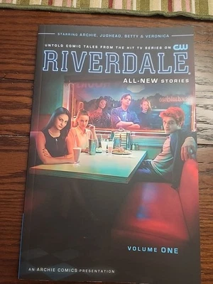 Riverdale Vol 1 TPB Archie Comics 2017 CW ТВ-шоу - Изображение 1 из 4