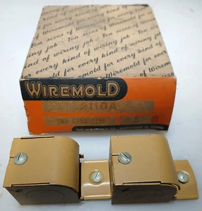 Connettore terminale Wiremold 2110A 2 pz. - Foto 1 di 4