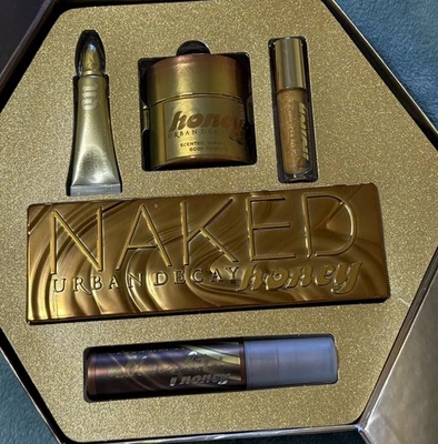 URBAN DECAY Naked Honey Drop Vault NIB AUTHENTIC - Image 1 of 4