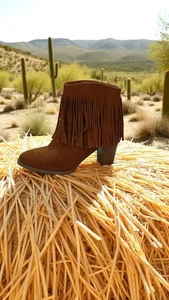 Mossimo Supply Co Botas con Flecos Color Óxido en Gamuza Sintética Talla 11 - Imagen 1 de 4