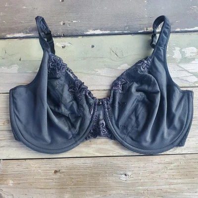 38DD Vintage Olga 35005 Lace Black Underwire Bra - Image 1 of 3