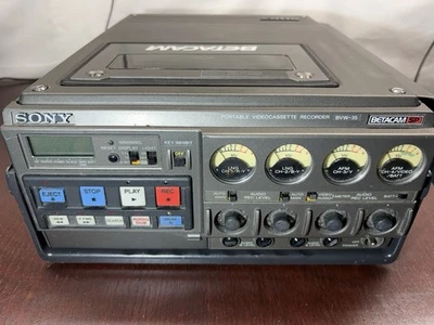 Grabadora de video portátil Sony BVW-35 Beta SP BVW 35 con estuche Foto 1 de 4