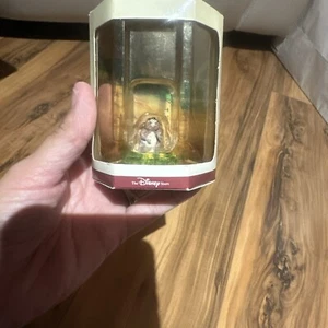 Disney Tiny Kingdom Winnie the Pooh and the Honey Tree Gopher Figurine - Picture 1 of 7