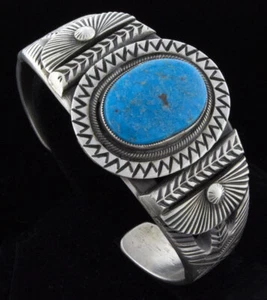 Natural Kingman Turquoise Bracelet By Navajo Artist Calvin Martinez - Picture 1 of 5