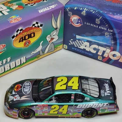 Coche diecast Jeff Gordon Action 2001 Monte Carlo #24 DuPont Looney Tunes 1:24 Foto 1 de 4