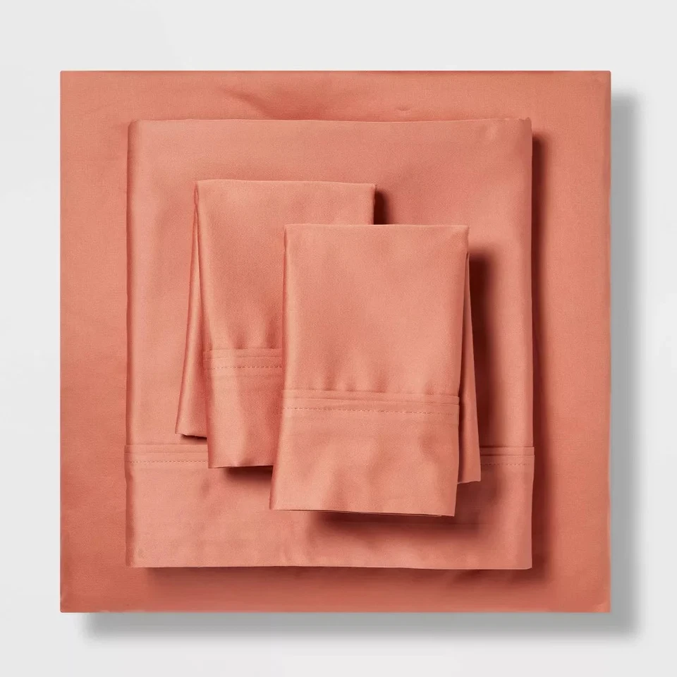 Threshold 400 Thread Count Cotton Sateen 4-Piece Sheet Set Luxurious Queen Size