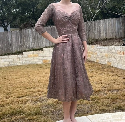 Vestido de fiesta de encaje rosa Emma Domb de colección años 50 ajuste de té y acampanado ilusión talla XS *leer Foto 1 de 4