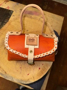 100% Leather Handmade Bags - Picture 1 of 5