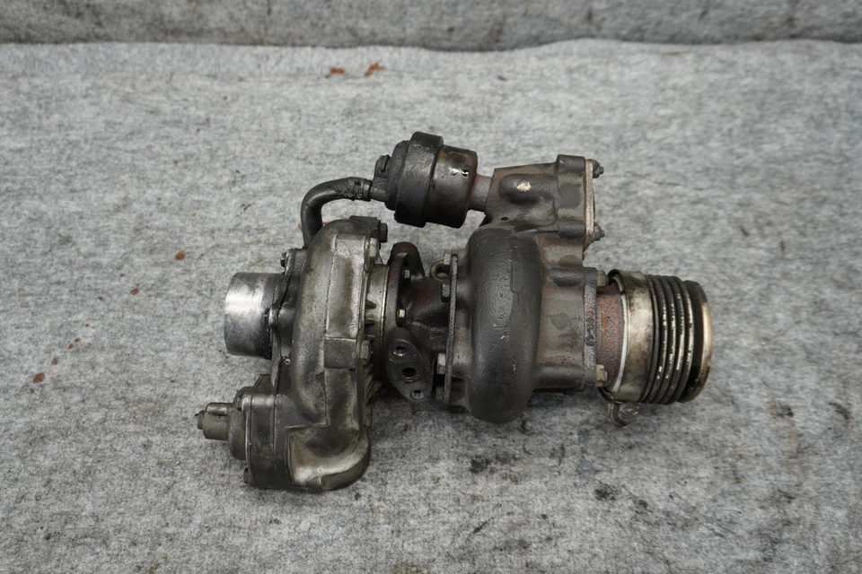 Turbocompresor cargador motor Mercedes W126 300d 300cd 300sd 300td fabricante de equipos originales Foto 1 de 4