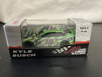 Kyle Busch Edición Limitada #18 Interstate Batteries 2017 Camry 1:64 C181765IBKB Foto 1 de 4