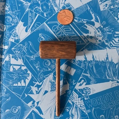 Гремлины NECA Gremlin Flasher Mallet Only Fodder Accessory - Изображение 1 из 3