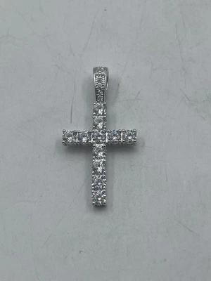 Colgante Cruz Diamante Unisex GLD Chapado en Oro Blanco 14K/Piedras Circonita Foto 1 de 4