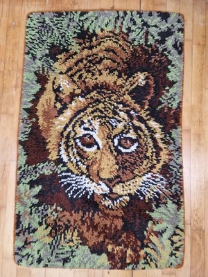 Mid Century Hand Made Tiger Latch Hook Shaggy Rug Wall Hanging 1970's - Image 1 of 4