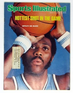 Sports Illustrated March 8, 1976 Bob McAdoo Hottest Shot in the Game - Picture 1 of 2