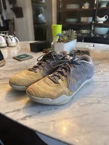 Kobe 11 size 10 used - Picture 1 of 10