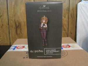 2023 HALLMARK HARRY POTTER LUNA CHEERS FOR GRYFFINDOR COMIC CON EXCLUSIVE - Picture 1 of 12