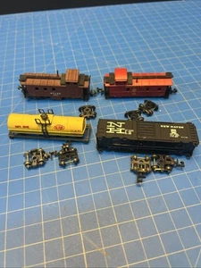 N Scale Trix Baltimore & Ohio RR Caboose Train Car # 4066 Atlas Lot Of 4 ATSF - Picture 1 of 12