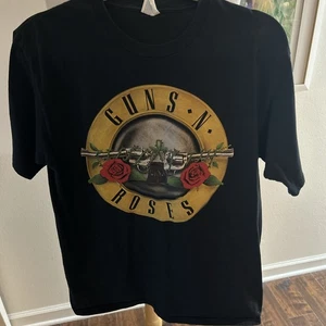 Guns N' Roses Black Graphic T-Shirt - Picture 1 of 4