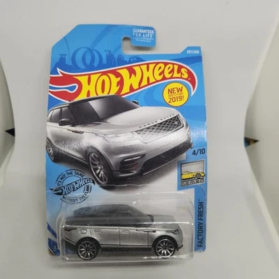 Hot Wheels 2019 Factory Fresh 4/10 Range Rover Velar Metalflake Silver - Image 1 of 3