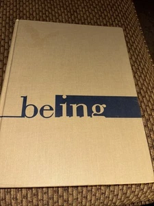 2011 HARTLAND HIGH SCHOOL YEARBOOK HARTLAND MI w Signatures BEING Yourself - Picture 1 of 20