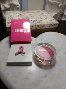 Clinique Cheek Pop Blush - 03 Berry Pop Full Size 0,12 once + spilla cancro al seno nuovo con scatola - Foto 1 di 3