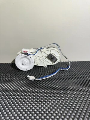 MOTOR BARRENA REFRIGERADOR LG EAU64063301 (SEA260A01) Foto 1 de 3