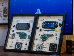 Disassembled PSP 1000 3000 With Frame, Teardown Art,Wall Art,Gift for him - Picture 1 of 19
