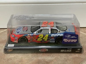 2003 Jeff Gordon DuPont NASCAR Winston 4x Victory Lap Winners Circle Action 1:24 - Picture 1 of 9