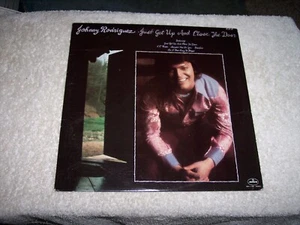 LP JOHNNY RODRIGUEZ JUST GET UP AND CLOSE THE DOOR **NM VINYL** #187 - Picture 1 of 8