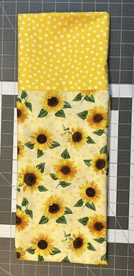 Funda de almohada casera de algodón amarillo polkadot girasoles - hecha a mano, tamaño estándar Foto 1 de 2