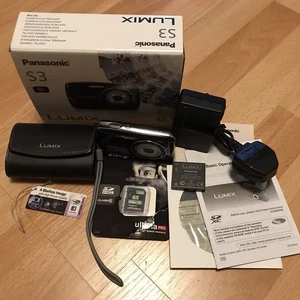 Panasonic S3 Digital Camera Lumix DMC-S3 14.1MP Black - Excellent Condition - Picture 1 of 15