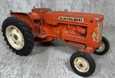 1/16 Ertl Eska Allis Chalmers D-17 Wide Front Tractor Diecast #2 - Image 1 of 4