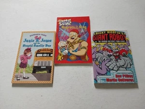 NICKELODEON RUGRATS (RUGRATS IN THE RING MINI PAPERBACK BOOK) SARAH WILSON - Picture 1 of 17