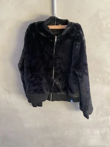 NRL Womens Faux Fur Bomber Jacket Bulldogs Sz S Bnwt Free Post J51 - Picture 1 of 5