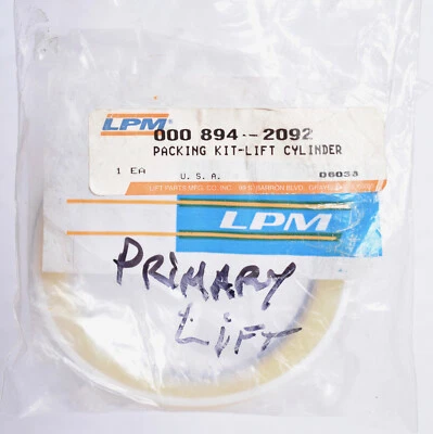 LPM Forklift Lift Cylinder Seal Kit  LP894-2092 - Image 1 of 4