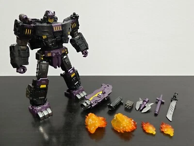 Transformers Age of The Primes Leader Class Megatronus The Fallen - Image 1 of 4