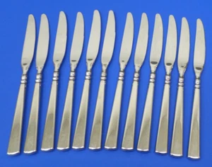 12 - Oneida EASTON All Glossy Stainless Flatware 9 3/8" DINNER KNIVES - Picture 1 of 4