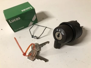 Ignition Switch For Land Rover Series 2 2a Lucas PRS3 Headlight barrel + 2 Keys - Picture 1 of 8