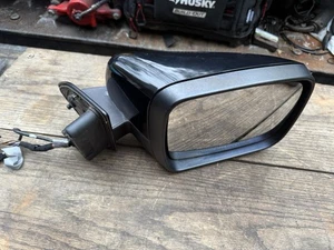 2010-2013 Land Range Rover Sport Passenger Side Right Mirror Black w/ camera - Picture 1 of 3